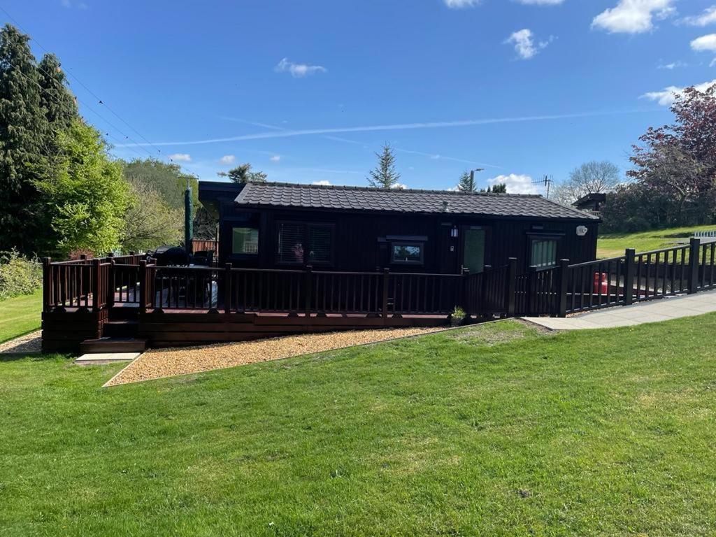 Lakeview Lodge, Builth Wells No Tradesmen Allowed Экстерьер фото