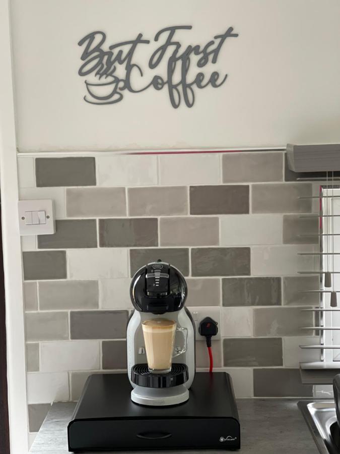 Lakeview Lodge, Builth Wells No Tradesmen Allowed Экстерьер фото