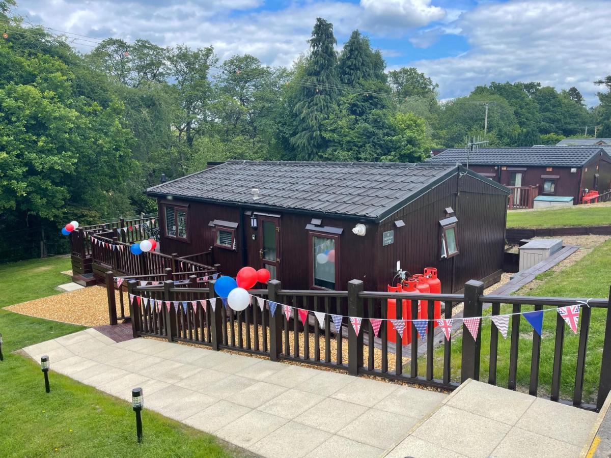Lakeview Lodge, Builth Wells No Tradesmen Allowed Экстерьер фото