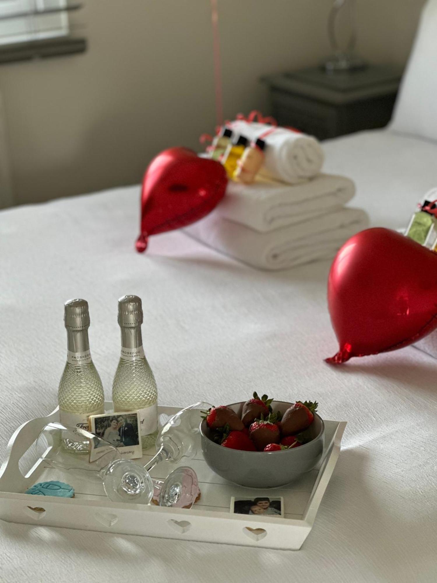 Lakeview Lodge, Builth Wells No Tradesmen Allowed Экстерьер фото