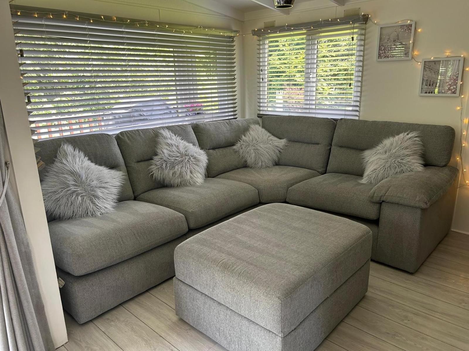 Lakeview Lodge, Builth Wells No Tradesmen Allowed Экстерьер фото